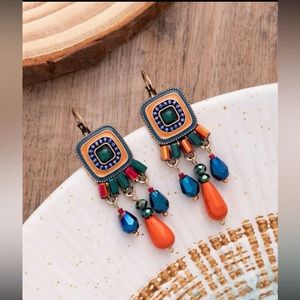 1pair Enamel Drop Earrings, Random Accessory Color